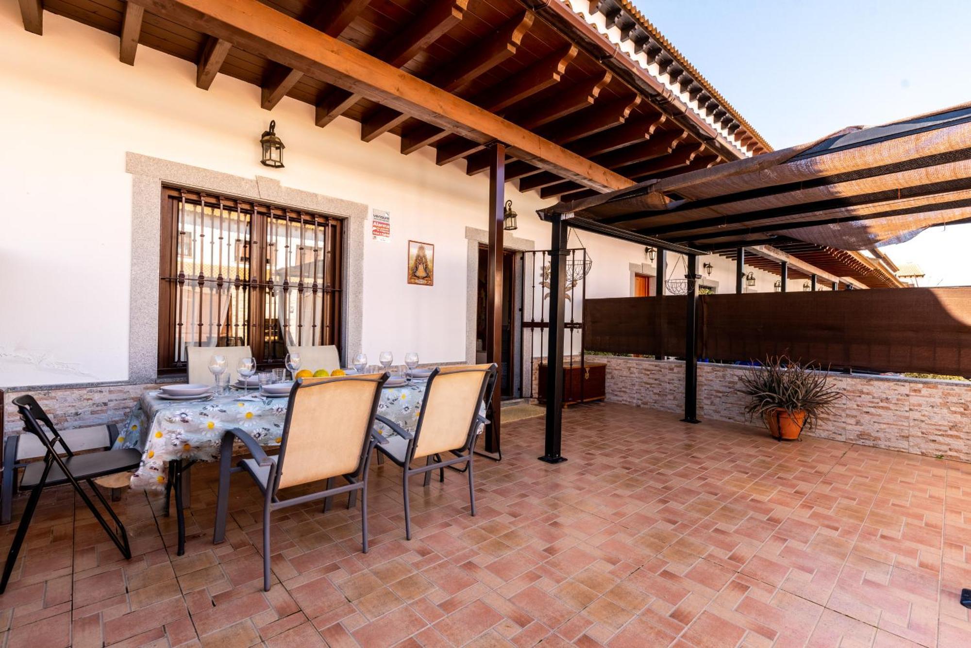 Vll Vivienda Rural A Las Puertas De Donana Villamanrique De La Condesa Exterior photo